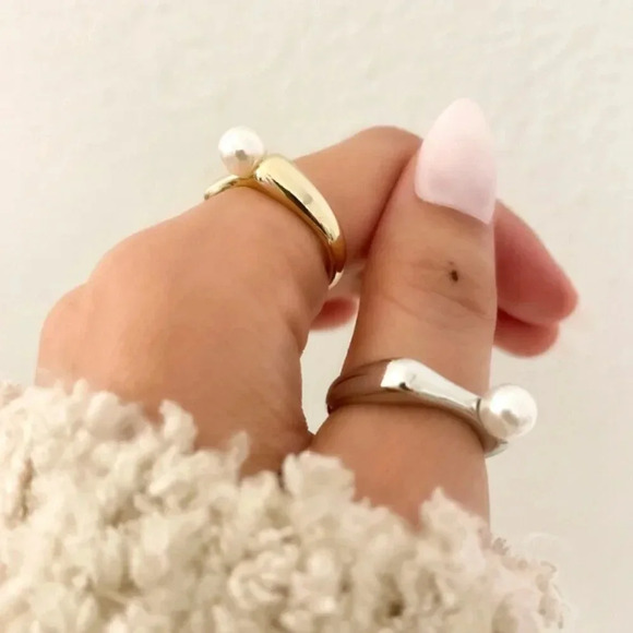 Mini Pearl Ring Silver – J&CO Jewellery 925 Sterling Silver Bar Ring, Pearl Bar Ring, Minimalist Dainty Ring, Stack Ring